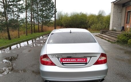 Mercedes-Benz CLS, 2005 год, 1 250 000 рублей, 3 фотография