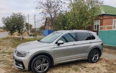 Volkswagen Tiguan II, 2018 год, 2 600 000 рублей, 1 фотография