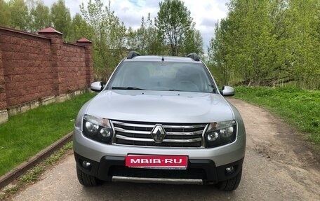Renault Duster I рестайлинг, 2014 год, 1 050 000 рублей, 1 фотография