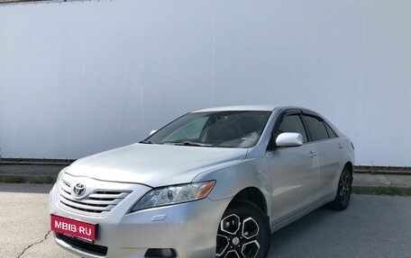 Toyota Camry, 2006 год, 880 000 рублей, 1 фотография