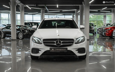 Mercedes-Benz E-Класс, 2019 год, 4 180 000 рублей, 3 фотография