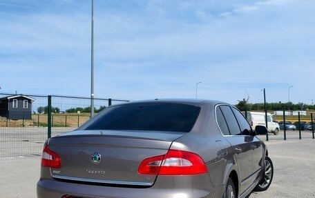 Skoda Superb III рестайлинг, 2011 год, 1 290 000 рублей, 4 фотография