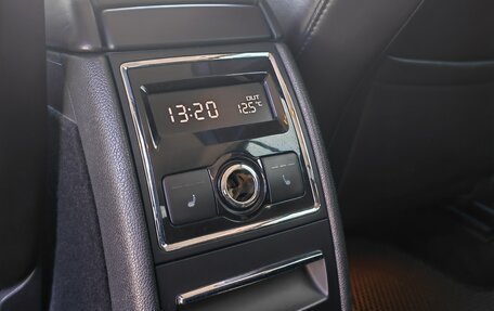 Skoda Superb III рестайлинг, 2011 год, 1 290 000 рублей, 12 фотография