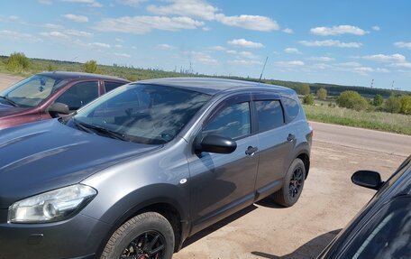 Nissan Qashqai+2 I, 2012 год, 850 000 рублей, 2 фотография