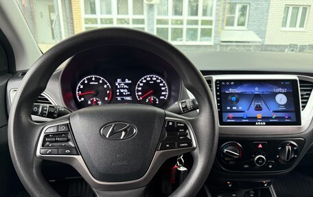 Hyundai Solaris II рестайлинг, 2021 год, 1 530 000 рублей, 18 фотография