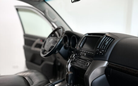 Toyota Land Cruiser 200, 2011 год, 2 975 000 рублей, 9 фотография