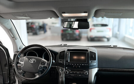 Toyota Land Cruiser 200, 2011 год, 2 975 000 рублей, 12 фотография