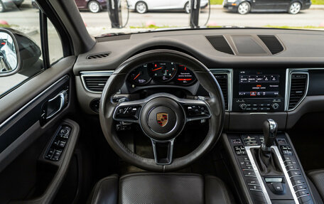 Porsche Macan I рестайлинг, 2018 год, 4 899 000 рублей, 15 фотография