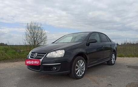 Volkswagen Jetta VI, 2010 год, 650 000 рублей, 13 фотография