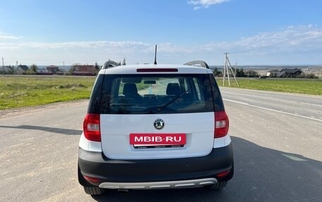 Skoda Yeti I рестайлинг, 2013 год, 755 000 рублей, 5 фотография