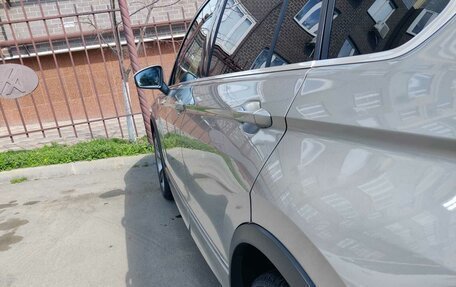 Volkswagen Tiguan II, 2018 год, 2 600 000 рублей, 12 фотография
