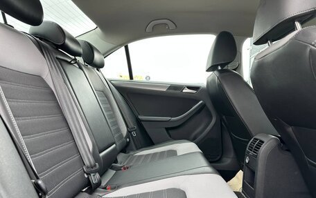 Volkswagen Jetta VI, 2012 год, 990 000 рублей, 4 фотография