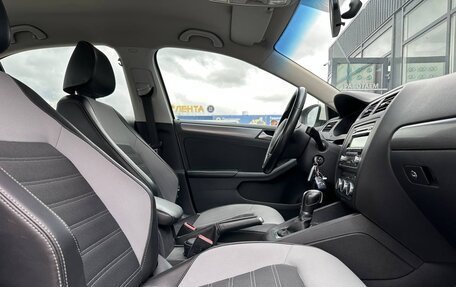 Volkswagen Jetta VI, 2012 год, 990 000 рублей, 7 фотография