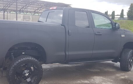 Toyota Tundra II, 2010 год, 2 850 000 рублей, 3 фотография