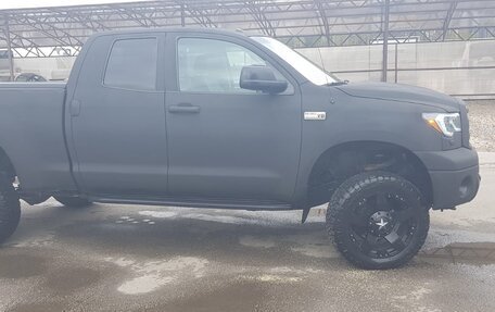 Toyota Tundra II, 2010 год, 2 850 000 рублей, 5 фотография