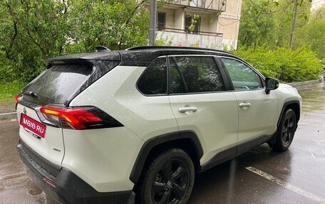 Toyota RAV4, 2021 год, 3 789 000 рублей, 3 фотография