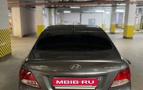 Hyundai Solaris II рестайлинг, 2011 год, 810 000 рублей, 3 фотография