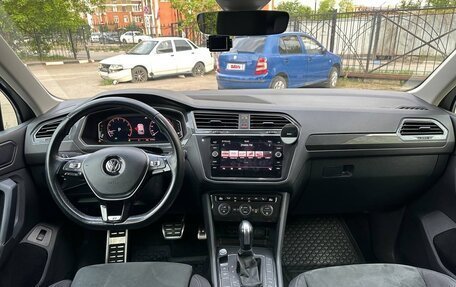 Volkswagen Tiguan II, 2019 год, 3 970 000 рублей, 12 фотография