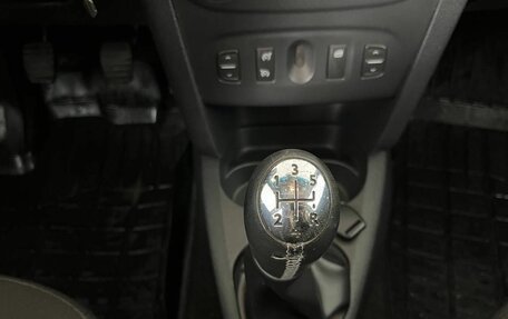 Renault Sandero II рестайлинг, 2017 год, 975 000 рублей, 15 фотография