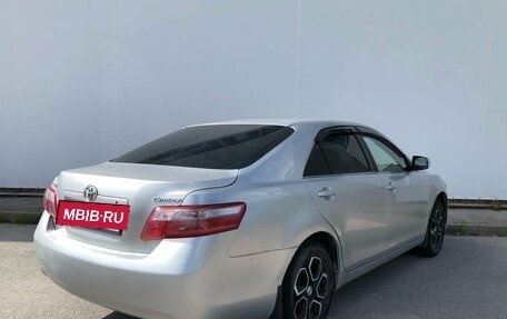 Toyota Camry, 2006 год, 880 000 рублей, 2 фотография