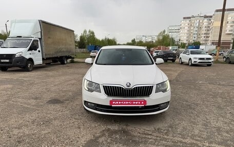 Skoda Superb III рестайлинг, 2014 год, 1 390 000 рублей, 8 фотография