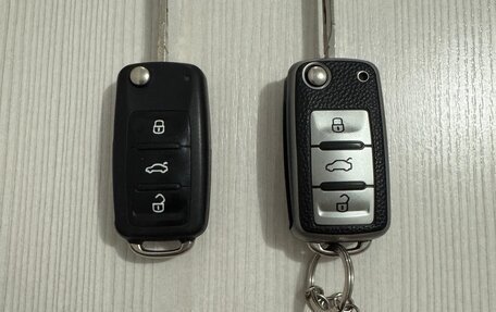 Skoda Superb III рестайлинг, 2014 год, 1 390 000 рублей, 29 фотография