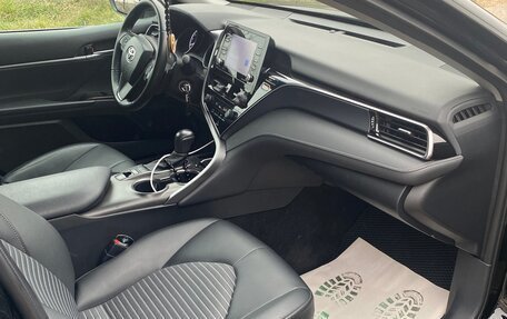 Toyota Camry, 2023 год, 3 350 000 рублей, 11 фотография