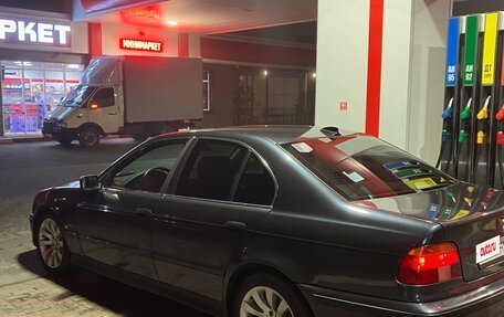 BMW 5 серия, 1997 год, 560 000 рублей, 8 фотография