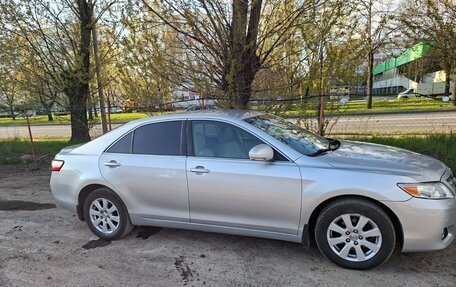 Toyota Camry, 2011 год, 1 150 000 рублей, 3 фотография