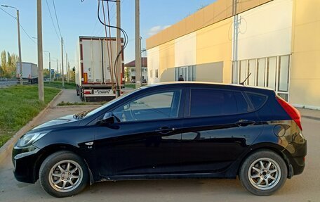 Hyundai Solaris II рестайлинг, 2012 год, 660 000 рублей, 7 фотография