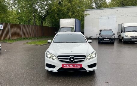 Mercedes-Benz E-Класс, 2013 год, 2 150 000 рублей, 2 фотография