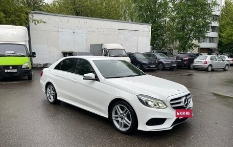 Mercedes-Benz E-Класс, 2013 год, 2 150 000 рублей, 3 фотография