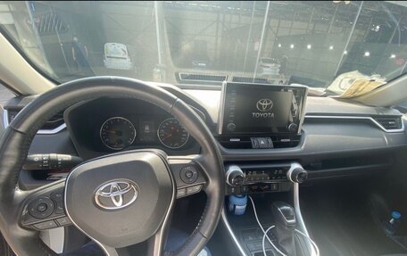 Toyota RAV4, 2020 год, 5 фотография