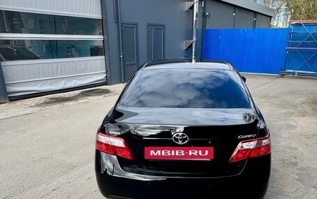 Toyota Camry, 2011 год, 1 450 000 рублей, 4 фотография