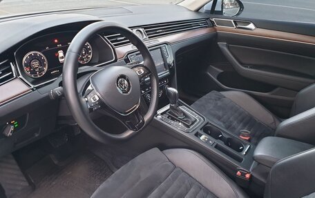 Volkswagen Passat B8 рестайлинг, 2015 год, 2 200 000 рублей, 6 фотография