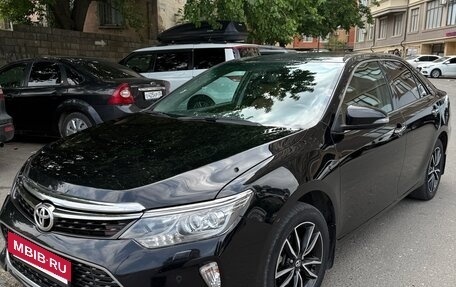 Toyota Camry, 2017 год, 2 500 000 рублей, 3 фотография
