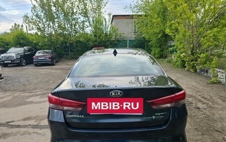 KIA Optima IV, 2017 год, 2 300 000 рублей, 8 фотография