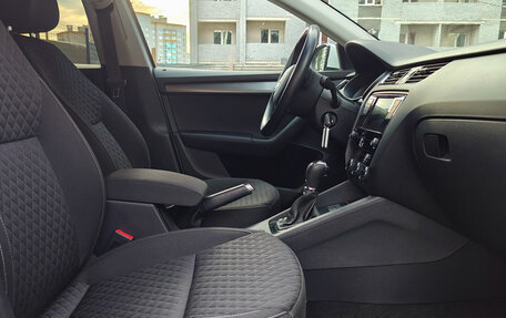Skoda Octavia, 2017 год, 1 650 000 рублей, 28 фотография