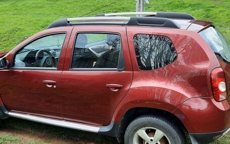 Renault Duster I рестайлинг, 2013 год, 900 000 рублей, 2 фотография