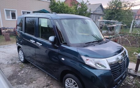 Toyota Roomy I, 2018 год, 930 000 рублей, 23 фотография