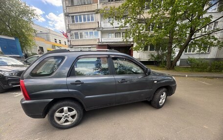 KIA Sportage II, 2008 год, 900 000 рублей, 6 фотография