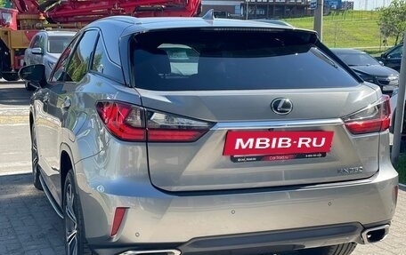 Lexus RX IV рестайлинг, 2018 год, 2 990 000 рублей, 7 фотография
