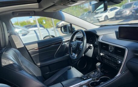 Lexus RX IV рестайлинг, 2018 год, 2 990 000 рублей, 28 фотография