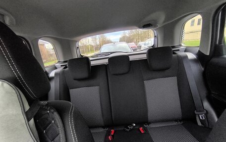 Suzuki Vitara II рестайлинг, 2015 год, 1 420 000 рублей, 14 фотография