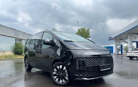 Hyundai Staria, 2025 год, 7 660 000 рублей, 2 фотография