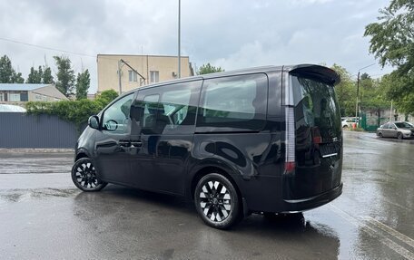 Hyundai Staria, 2025 год, 7 660 000 рублей, 14 фотография