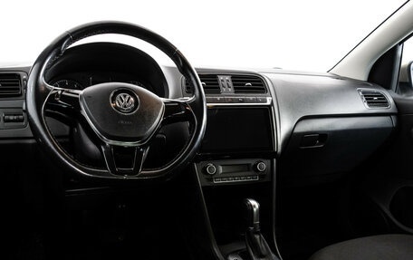 Volkswagen Polo VI (EU Market), 2017 год, 1 179 000 рублей, 11 фотография