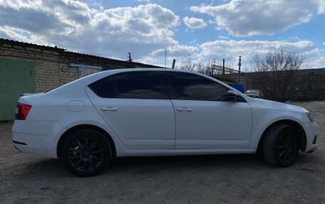 Skoda Octavia, 2017 год, 1 450 000 рублей, 7 фотография
