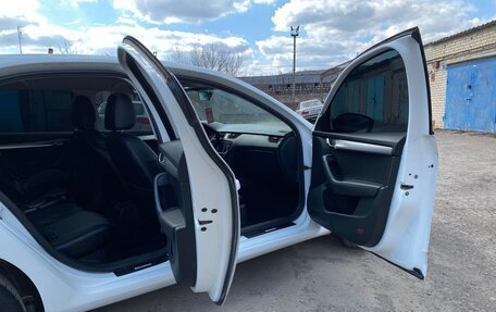 Skoda Octavia, 2017 год, 1 450 000 рублей, 10 фотография