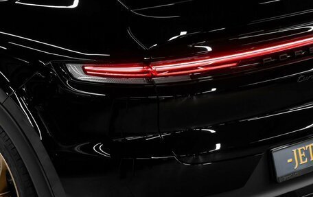 Porsche Cayenne III, 2024 год, 34 900 000 рублей, 10 фотография